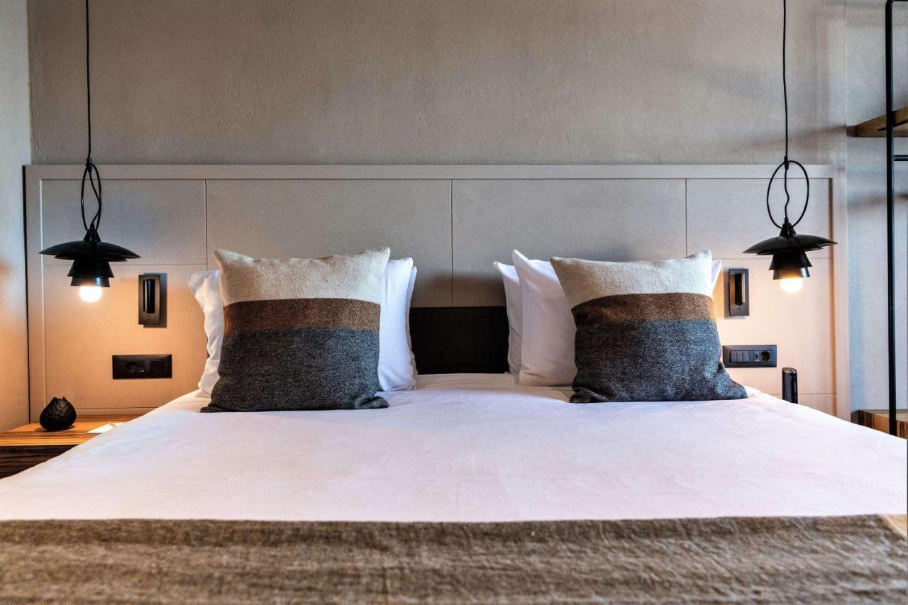 Domes Aulus Elounda All-Inclusive Resort, Adults Only, Curio By Hilton 外观 照片